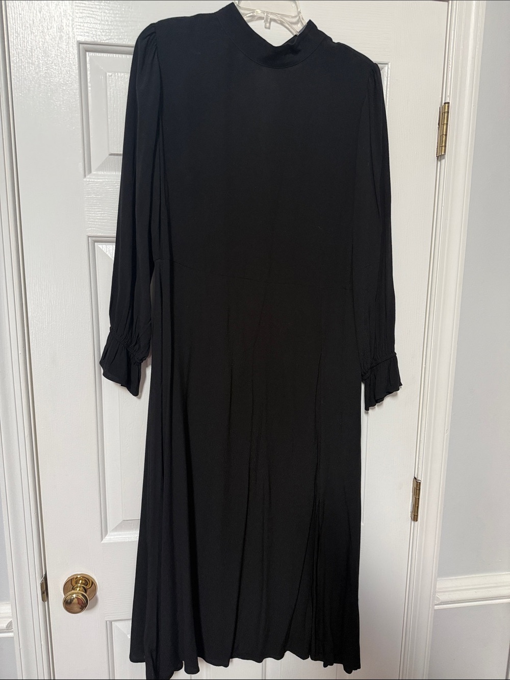 LOFT Black Long-Sleeve Midi Dress